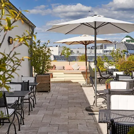 Otel Monbijou
