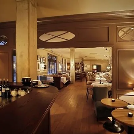 Отель Monbijou 3*