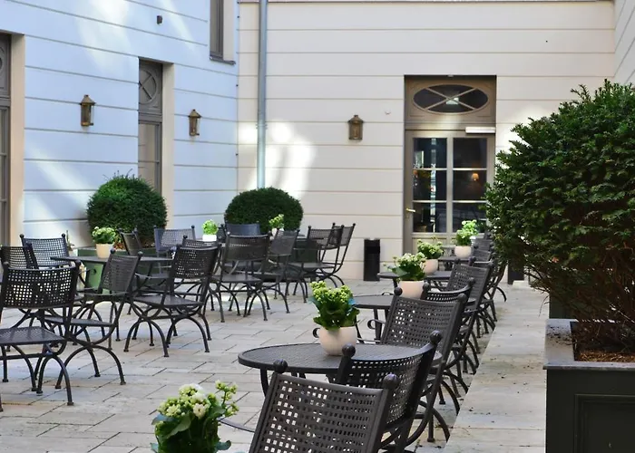 モンビジュー 3*