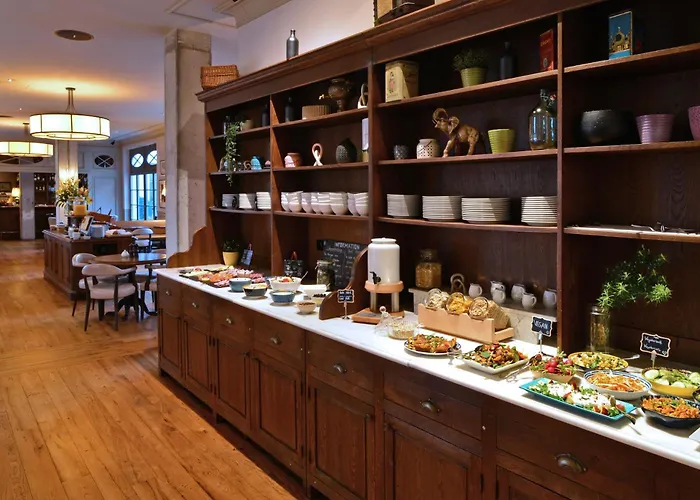 モンビジュー 3*